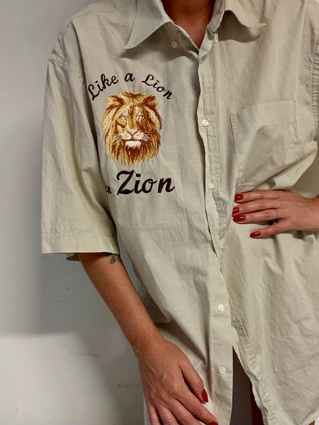 LIKE A 🦁