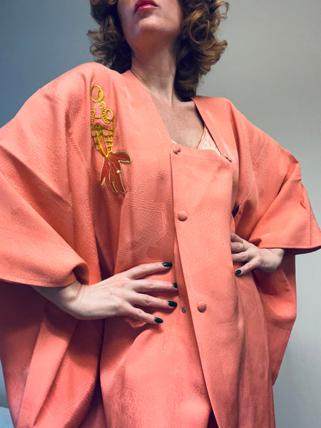KIMONO